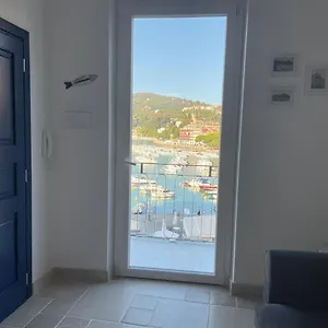 Ventidue - Fronte Mare , Lerici Italy